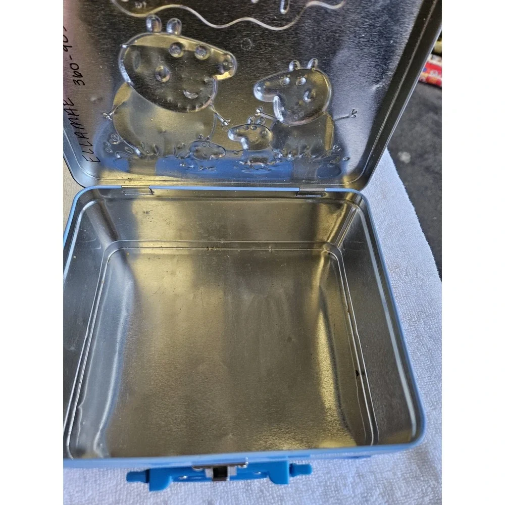 Peppa Pig Metal Lunchbox Blue‎  with Handle Toy Storage Lunch Pail NICE